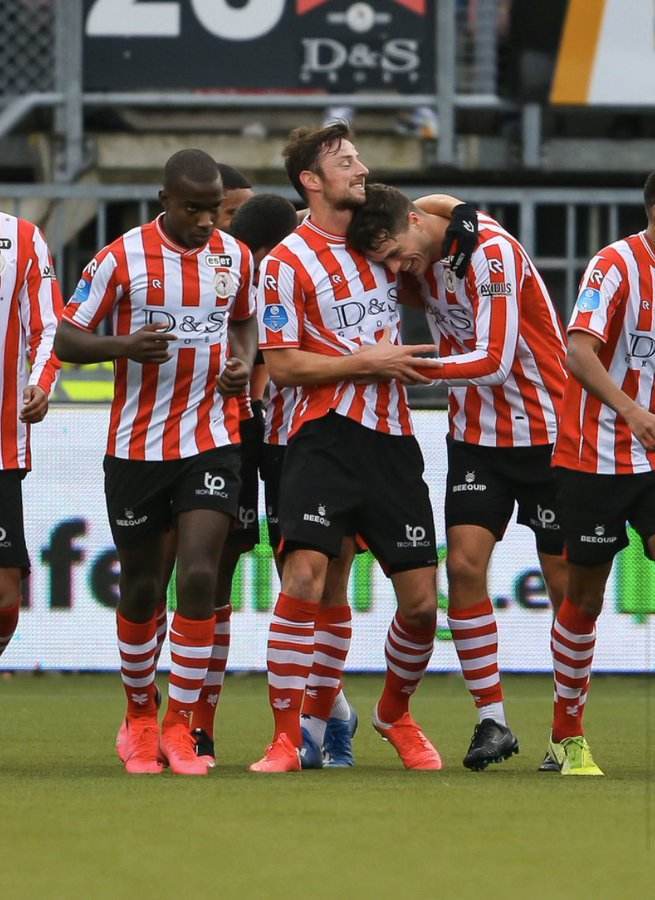 乔治有所接 乔治有所接