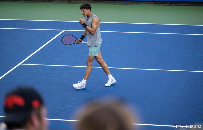 率仍居国际 率仍居国际